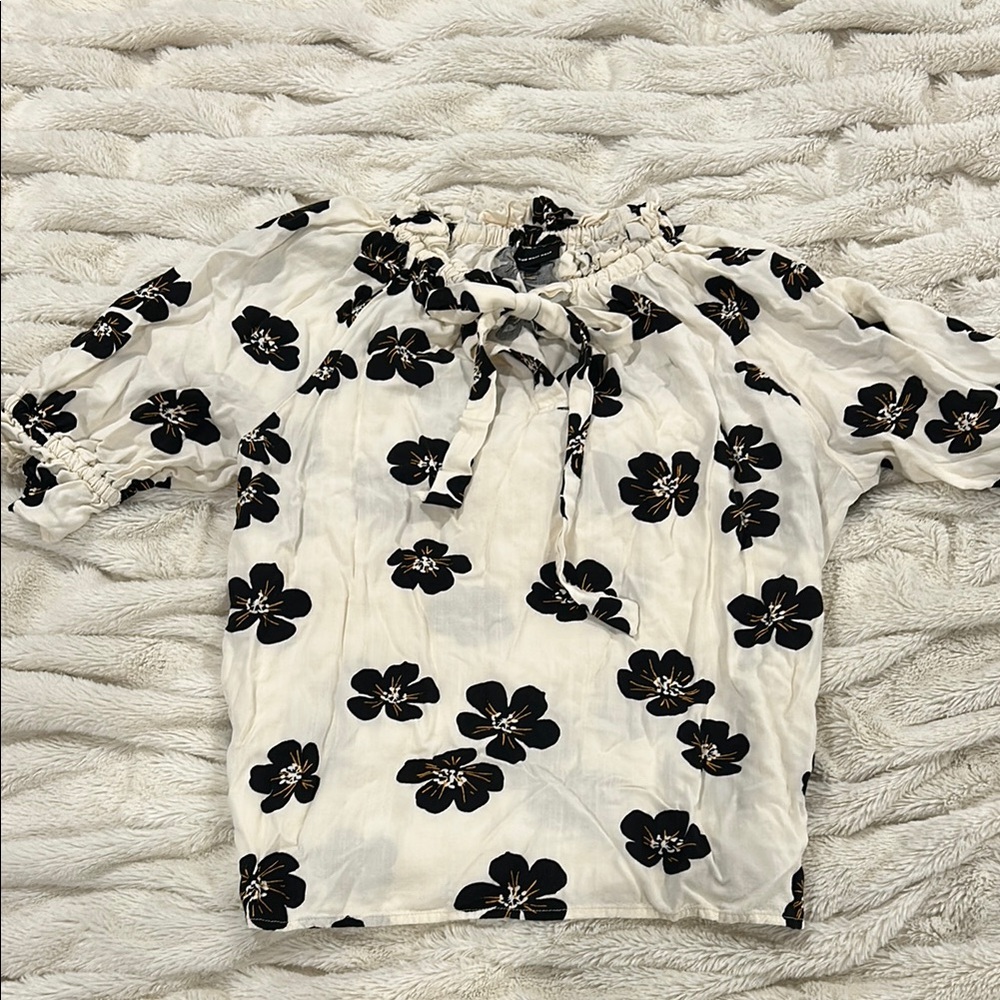 Floral Black and White Women's Top